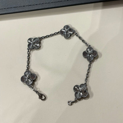 [BloomBling]CLOVER 5 MOTIF BLACK BRACELET