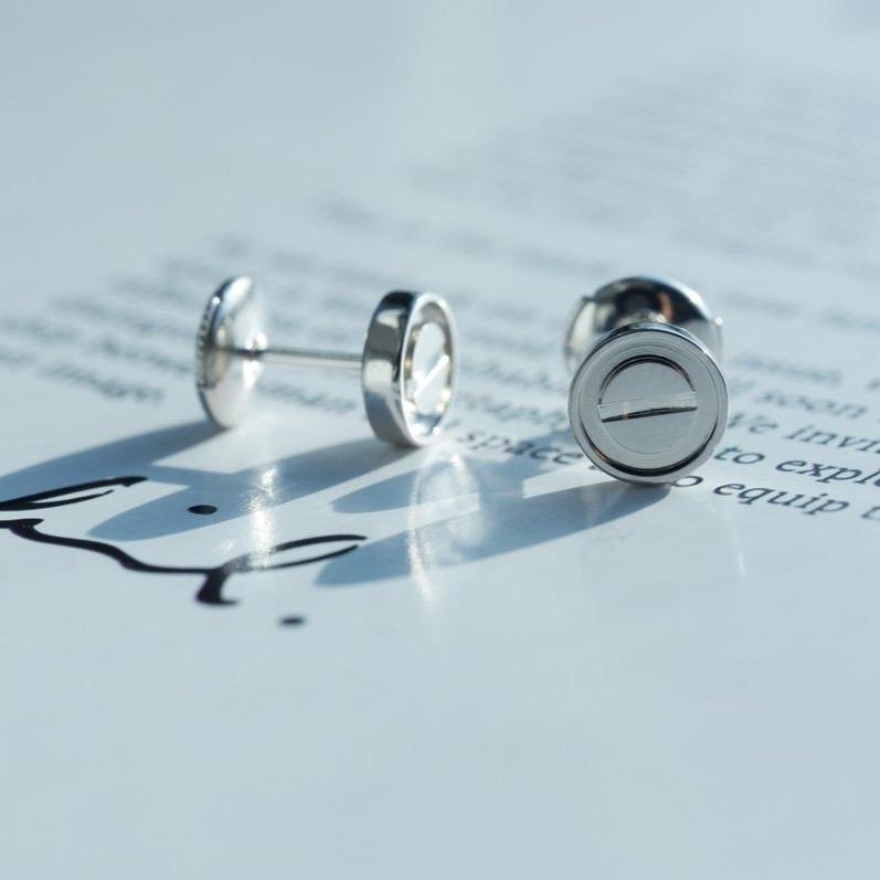 [BloomBling]LOVE EARRINGS SILVER 10MM