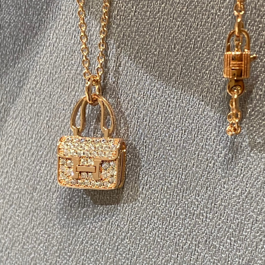 [BloomBling]CONSTANCE PEDANT DIAMOND NECKLACE