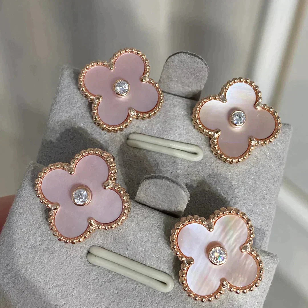 [BloomBling]CLOVER MEDIUM 1 MOTIFS  PINK MOP DIAMOND EARRINGS