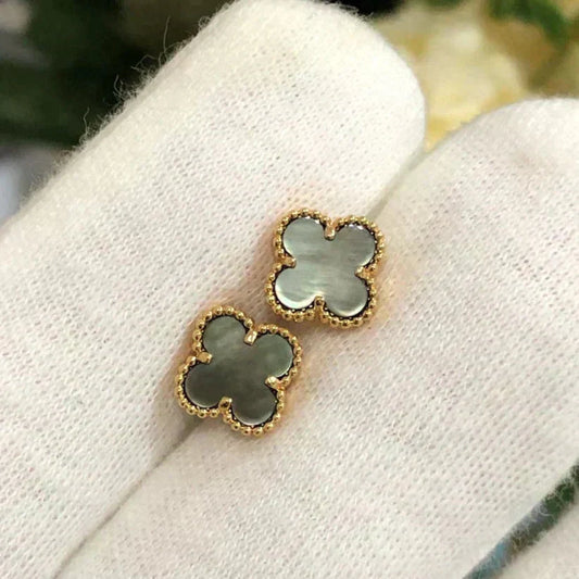 [BloomBling]CLOVER MINI 9.5MM GRAY MOP EARRINGS