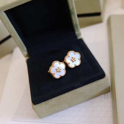 [BloomBling]LUCKY PINK GOLD WHITE MOP EARRINGS