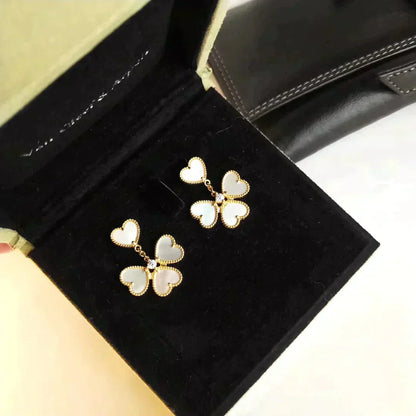 [BloomBling]CLOVER SWEET WHITE MOP EARRINGS