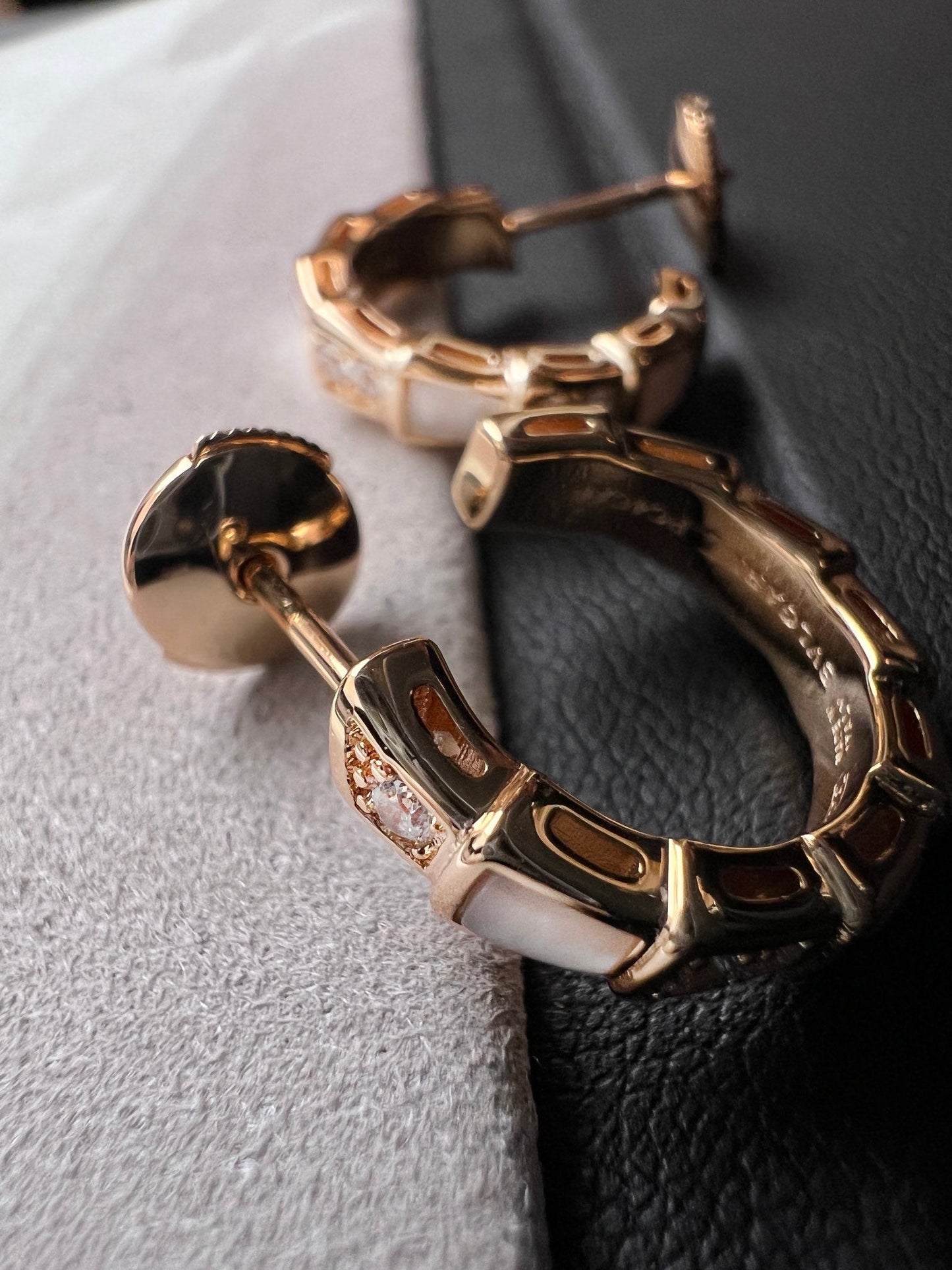 [BloomBling]SERPENTI MOP PINK GOLD EARRINGS