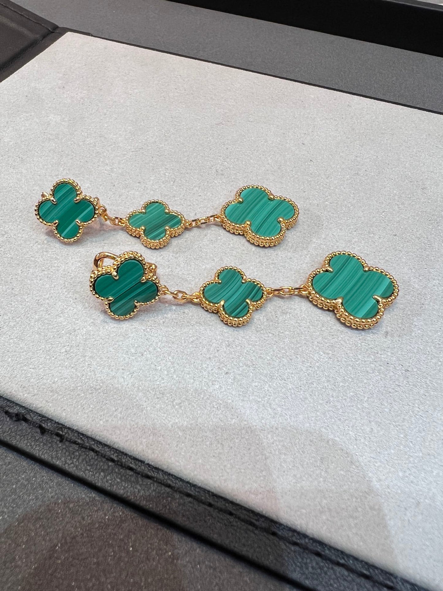 [BloomBling]CLOVER MALACHITE 3 MOTIFS GOLD