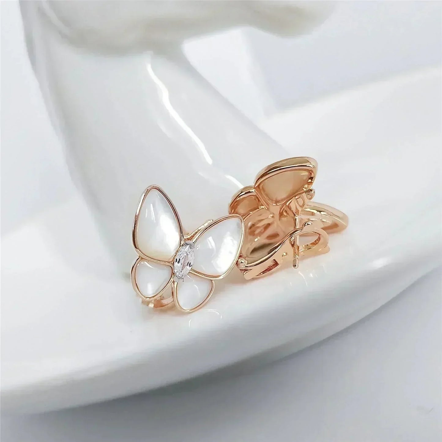 [BloomBling]BUTTERFLY MOP DIAMOND EARRINGS