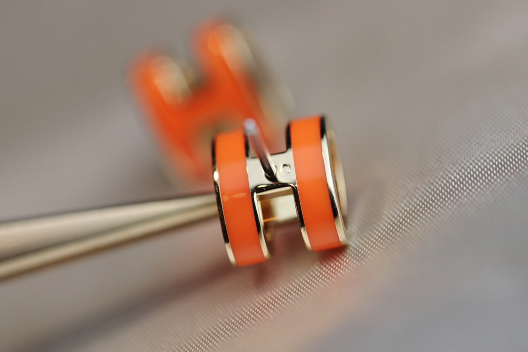 [BloomBling]MINI POP H EARRINGS ORANGE