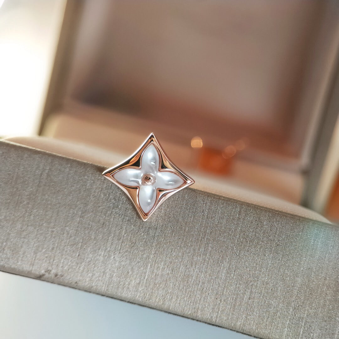 [BloomBling]STAR MOP PINK GOLD EARRINGS