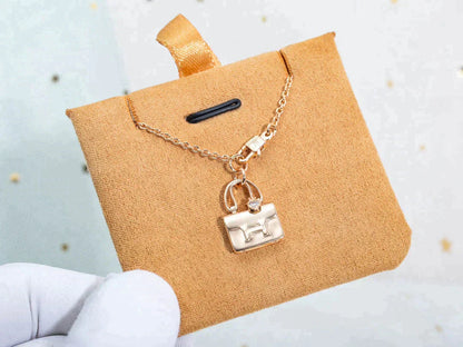 [BloomBling]AMULETTE PEDANT ROSE GOLD NECKLACE