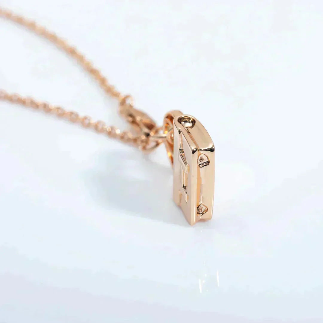 [BloomBling]AMULETTE PEDANT ROSE GOLD NECKLACE