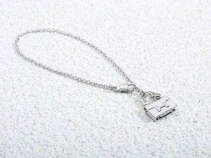 [BloomBling]AMULETTE PEDANT SILVER NECKLACE
