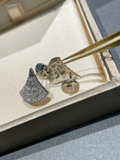 [BloomBling]DREAM STUD EARRINGS DIAMOND