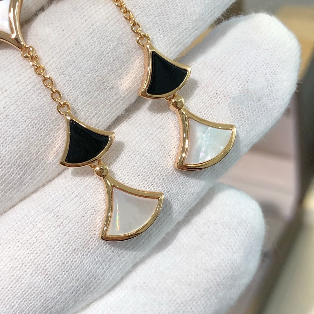 [BloomBling]DREAM EARRINGS 3 MOTIFS ONYX MOP PINK GOLD