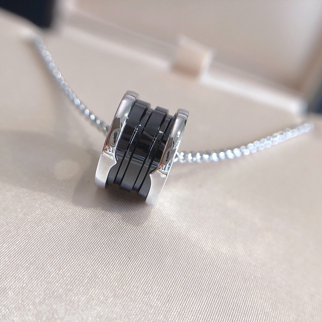 [BloomBling]ZERO 1 BLACK CERAMIC SILVER NECKLACE