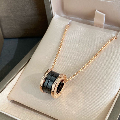 [BloomBling]ZERO 1 BLACK CERAMIC PINK GOLD NECKLACE