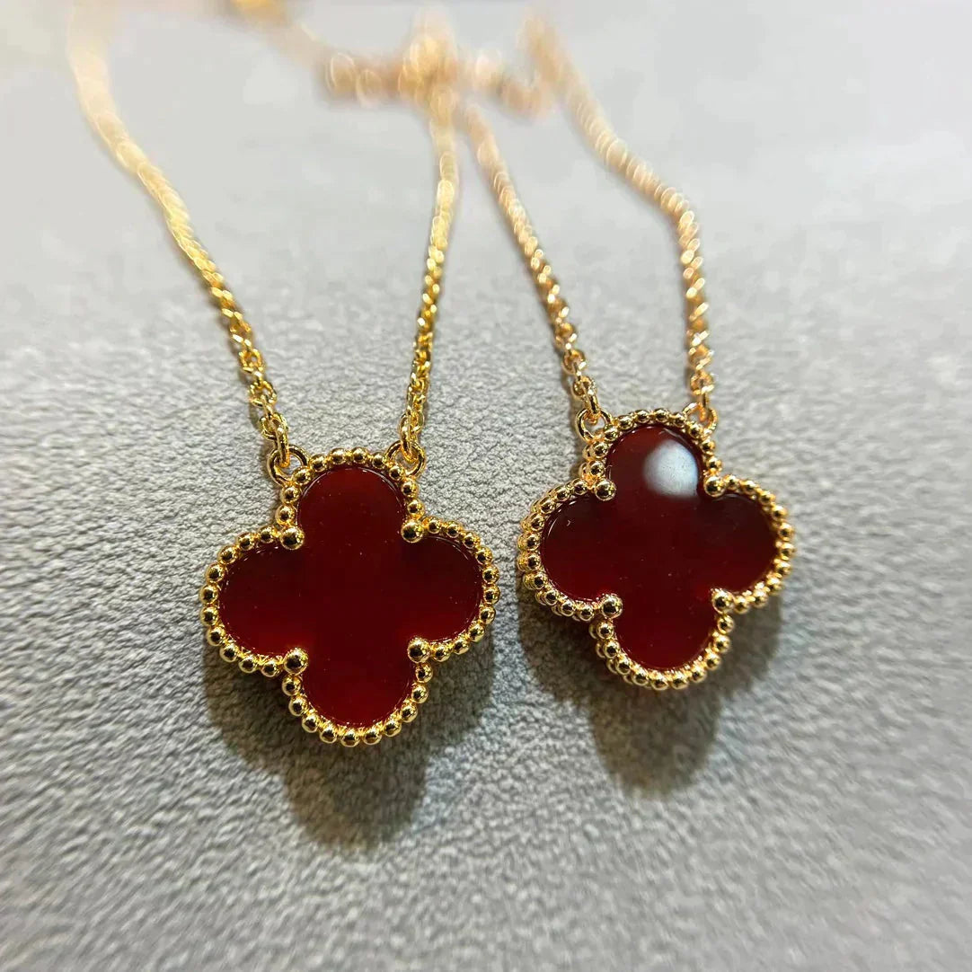 [BloomBling]CLOVER 15MM CARNELIAN SINGLE FLOWER NECKLACE