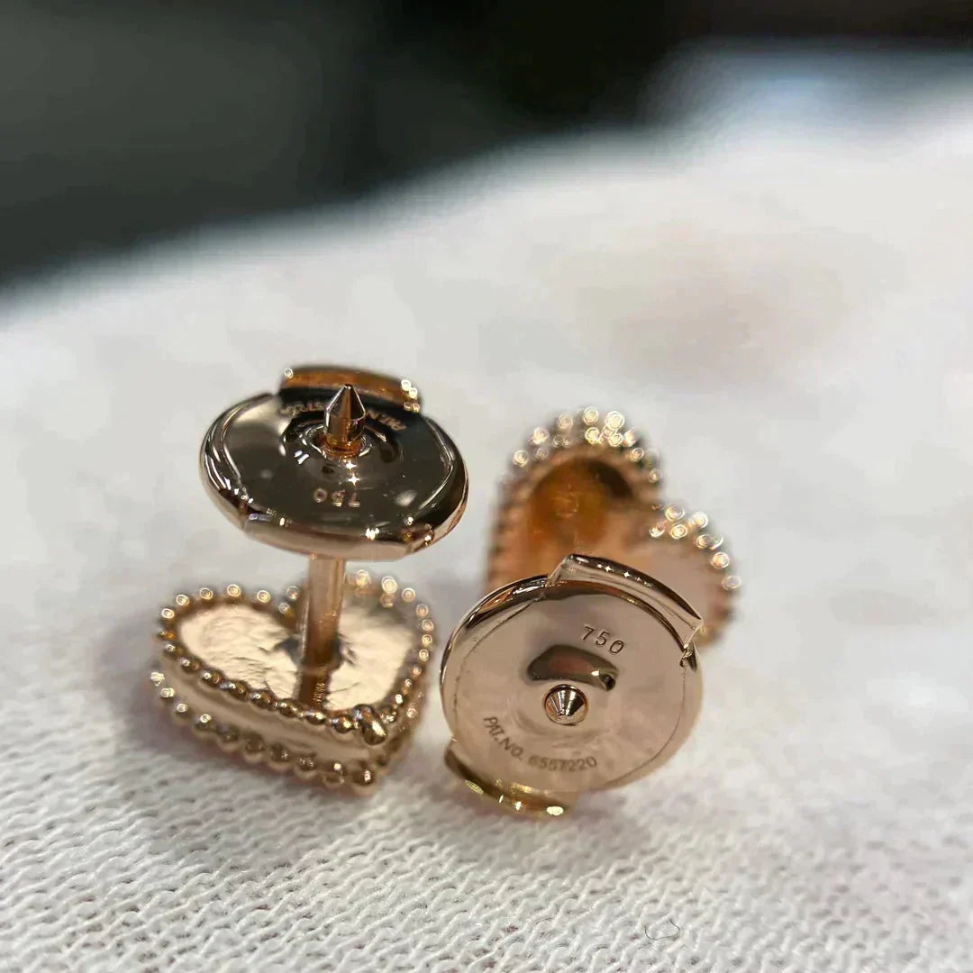 [BloomBling]HEART CARNELIAN STUD EARRINGS