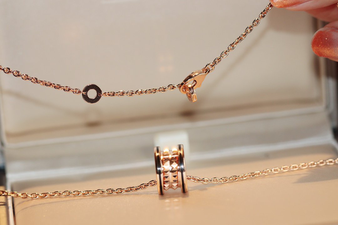 [BloomBling]ZERO 1 ROCK PEDANT PINK GOLD BLACK NECKLACE