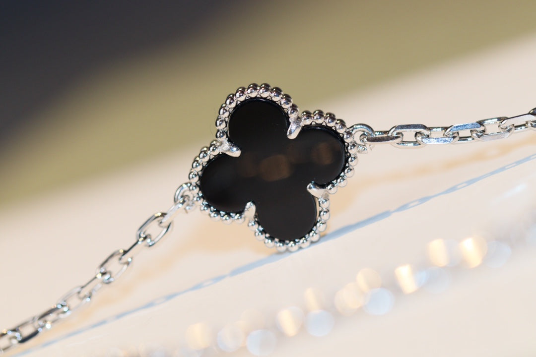 [BloomBling]CLOVER 20 MOTIFS ONYX DIAMOND SILVER