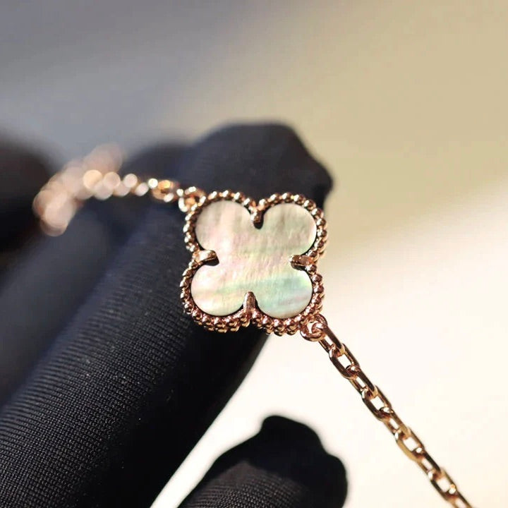 [BloomBling]CLOVER 20 MOTIFS DARK MOP DIAMOND  NECKLACE