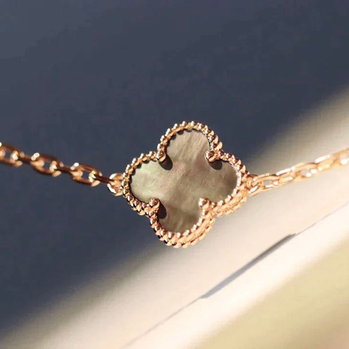 [BloomBling]CLOVER 20 MOTIFS LASER DIAMOND NECKLACE