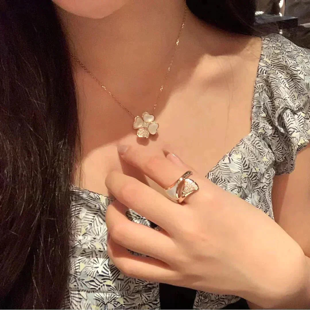 [BloomBling]CLOVER MOP DIAMOND ROSE GOLD NECKLACE