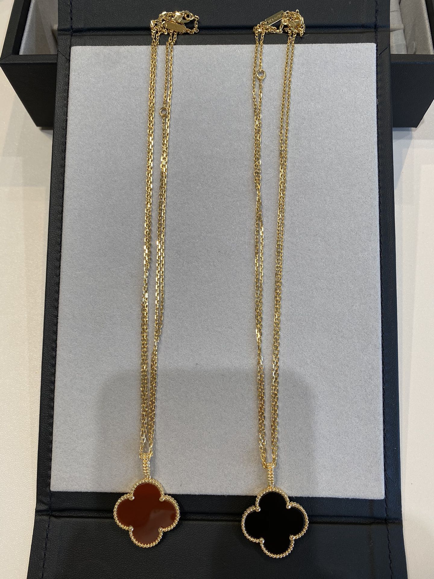 [BloomBling]CLOVER 25MM NECKLACE GOLD CARNELIAN