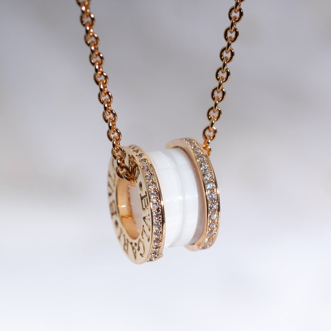 [BloomBling]ZERO 1 WHITE CERAMIC PINK GOLD DIAMOND NECKLACE