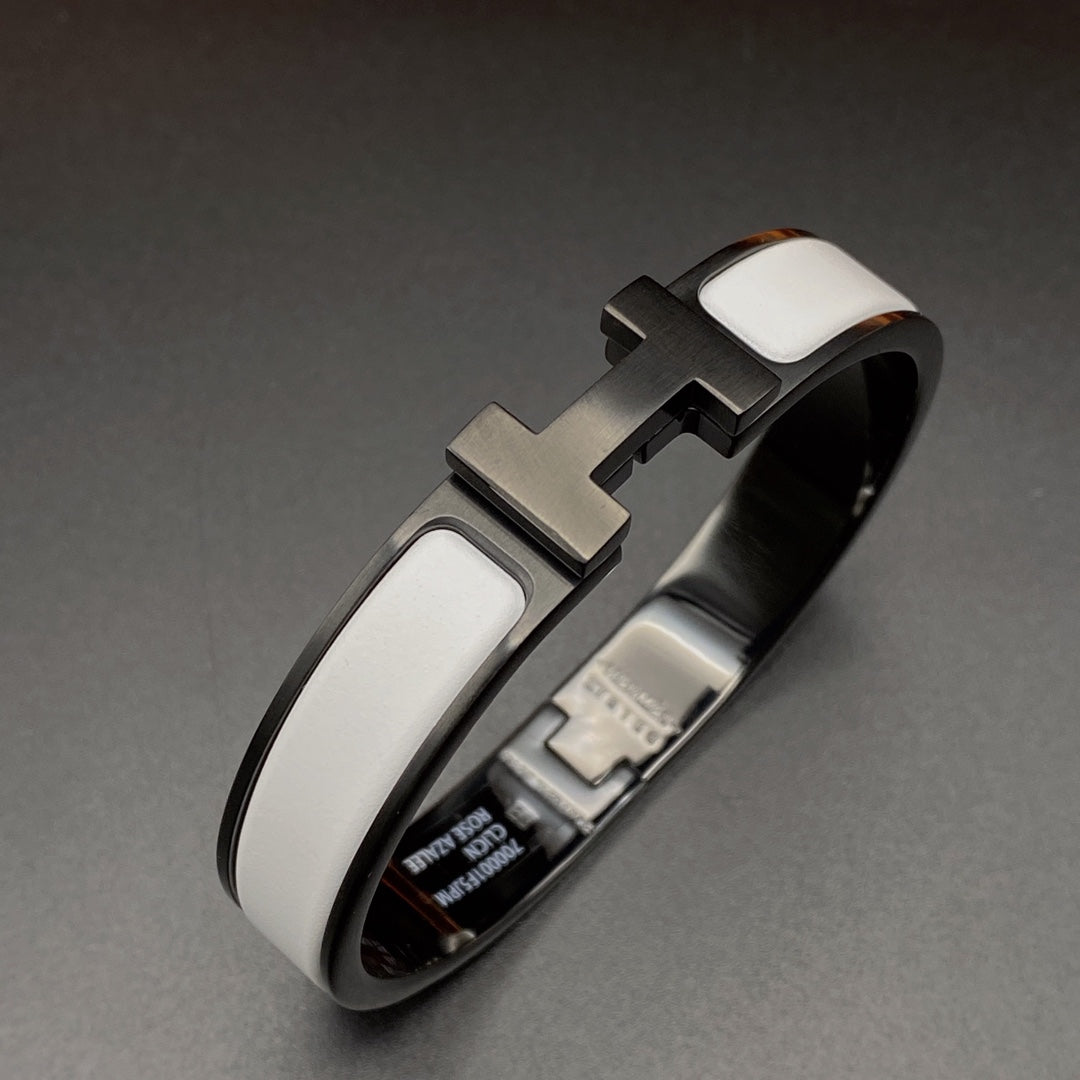 [BloomBling]H BRACELET 12MM BLACK WHITE CERAMIC