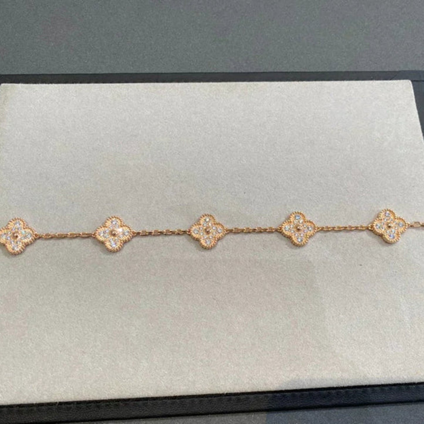 [BloomBling]CLOVER 5 MOTIFS  FULL DIAMOND BRACELET