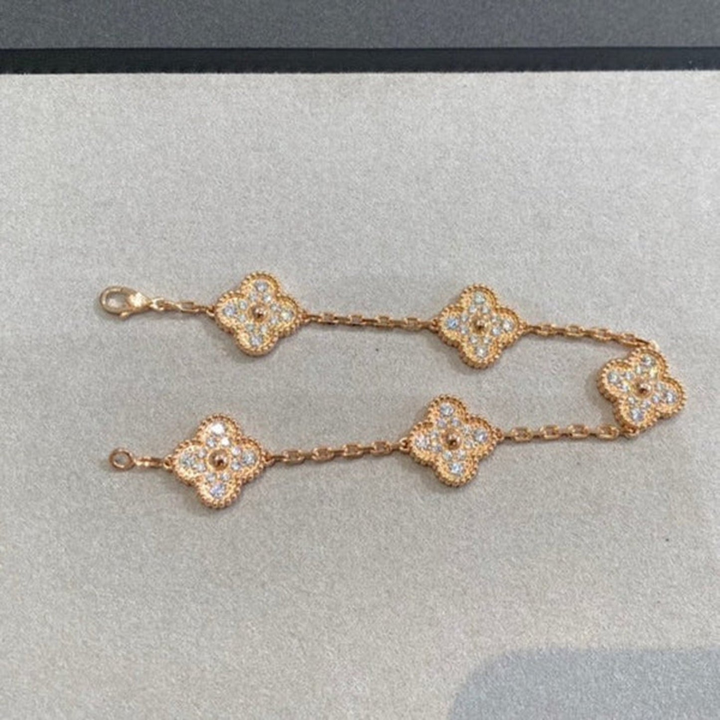 [BloomBling]CLOVER 5 MOTIFS  FULL DIAMOND BRACELET