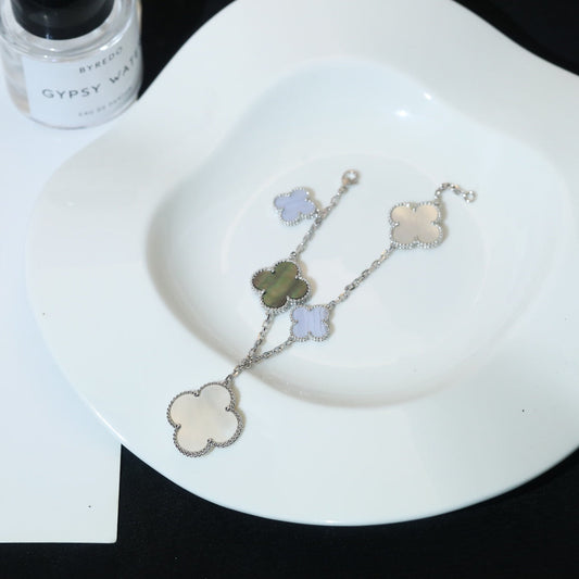 [BloomBling]CLOVER BRACELET 5 MOTIFS MOP CHALCEDONY SILVER