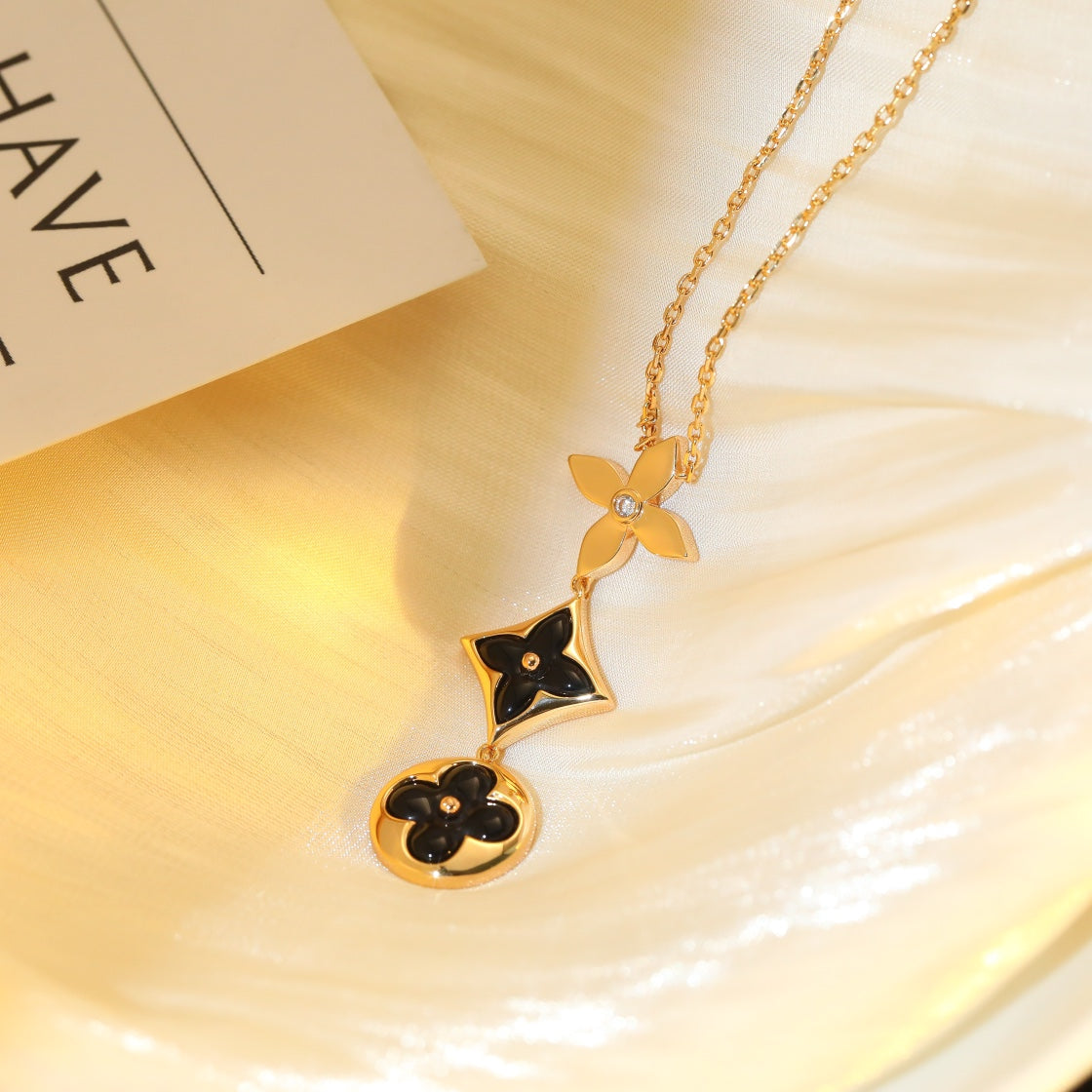[BloomBling]STAR AND SUN ONYX PINK GOLD NECKLACE