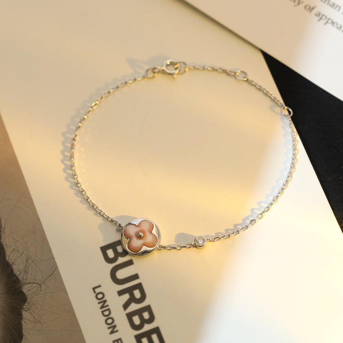 [BloomBling]SUN MOTIF PINK MOP SILVER BRACELET
