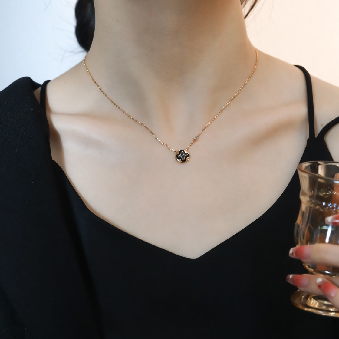 [BloomBling]SUN PEDANT PINK GOLD 1 DIAMOND NECKLACE