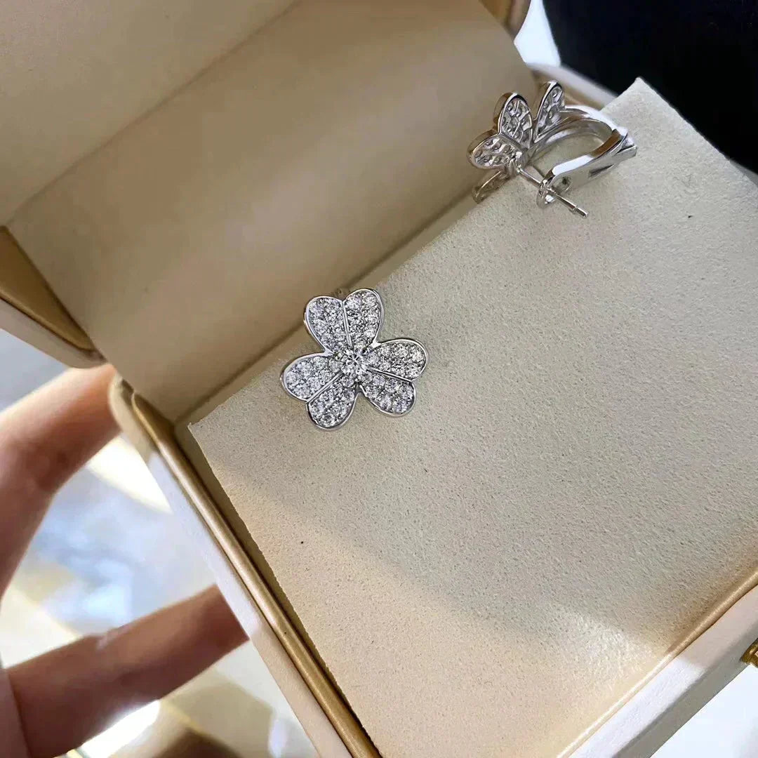 [BloomBling]CLOVER COMOS DIAMOND EARRINGS SILVER