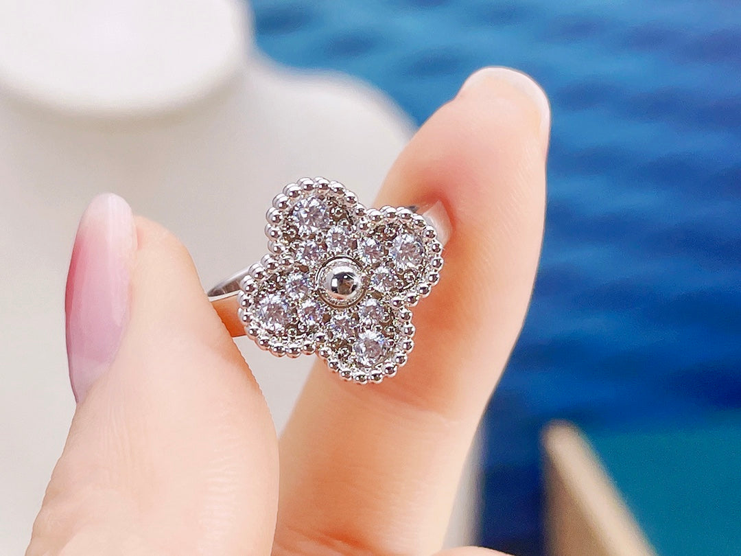 [BloomBling]CLOVER DIAMOND RING