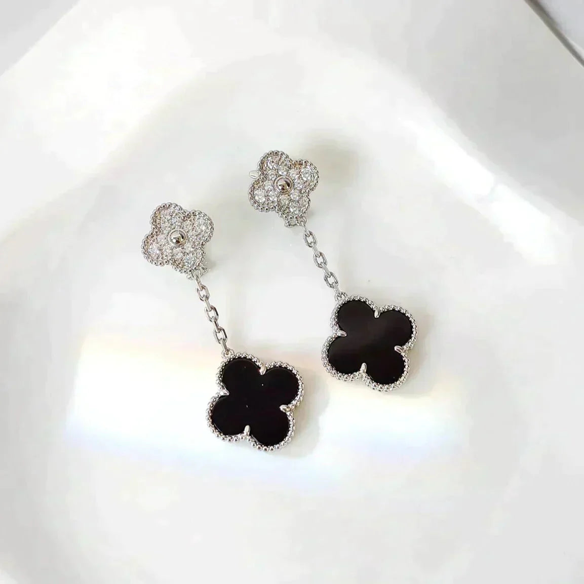 [BloomBling]CLOVER 2 MOTIFS  DIAMOND ONYX EARRINGS SILVER