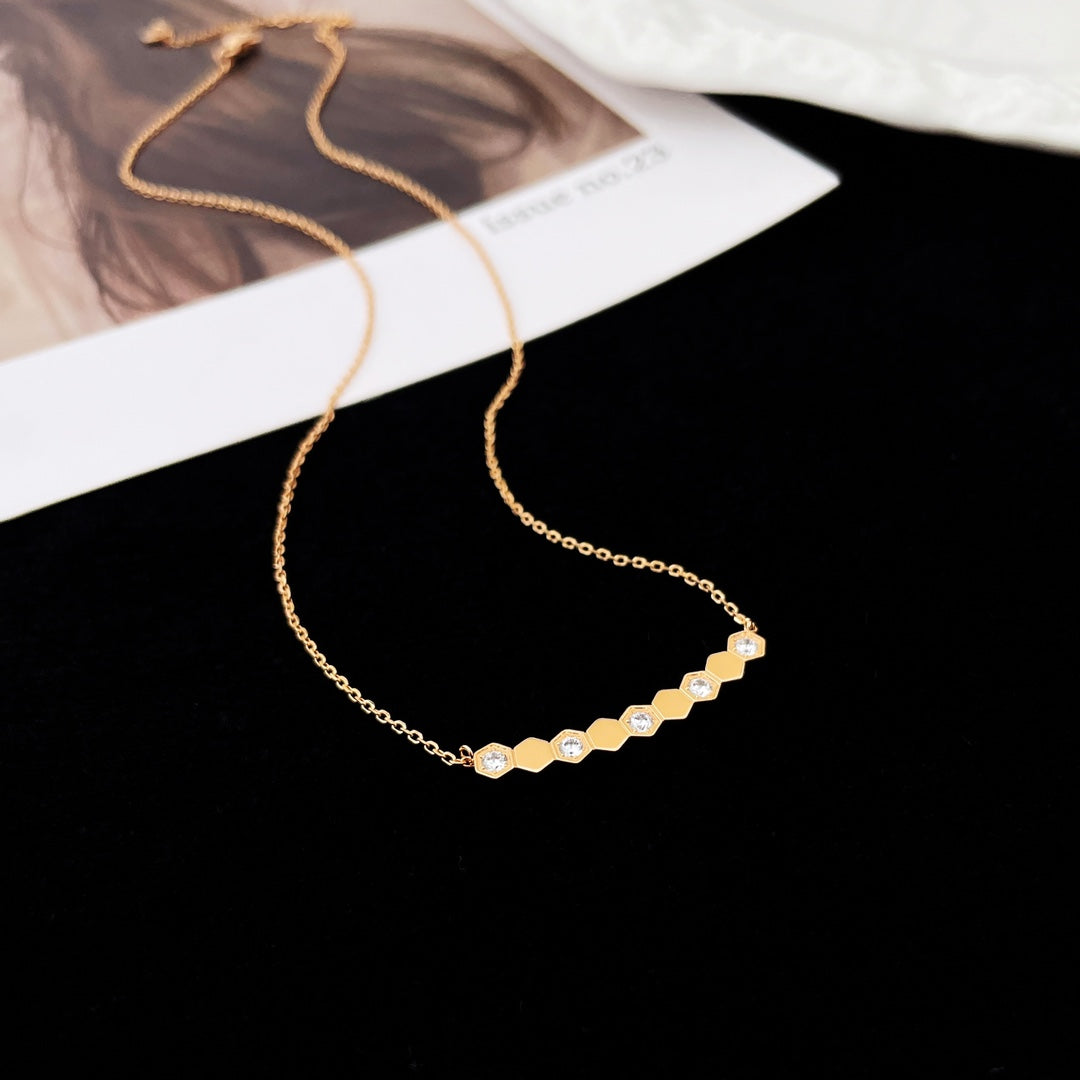 [BloomBling]BEE MY LOVE DIAMOND NECKLACE