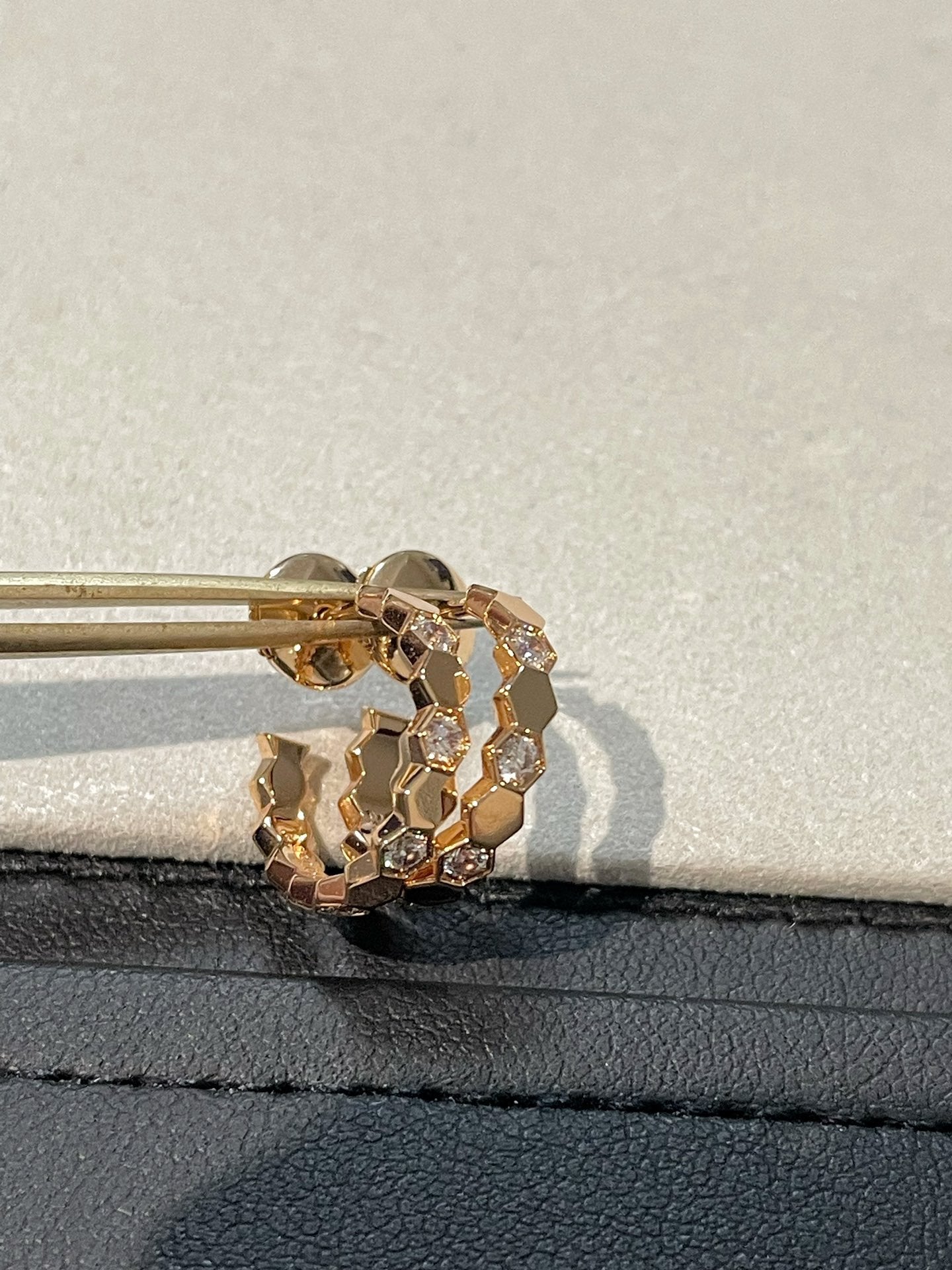 [BloomBling]Hollow Design Four-Leaf Clover Flower Shape Ring
