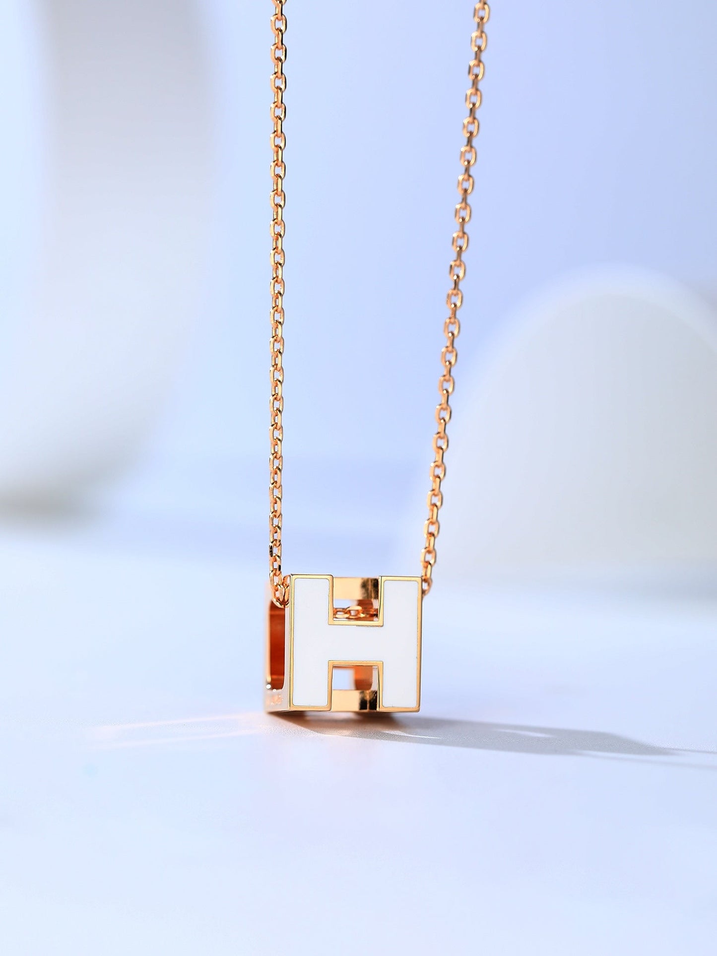 [BloomBling]H CAGE PINK GOLD NECKLACE