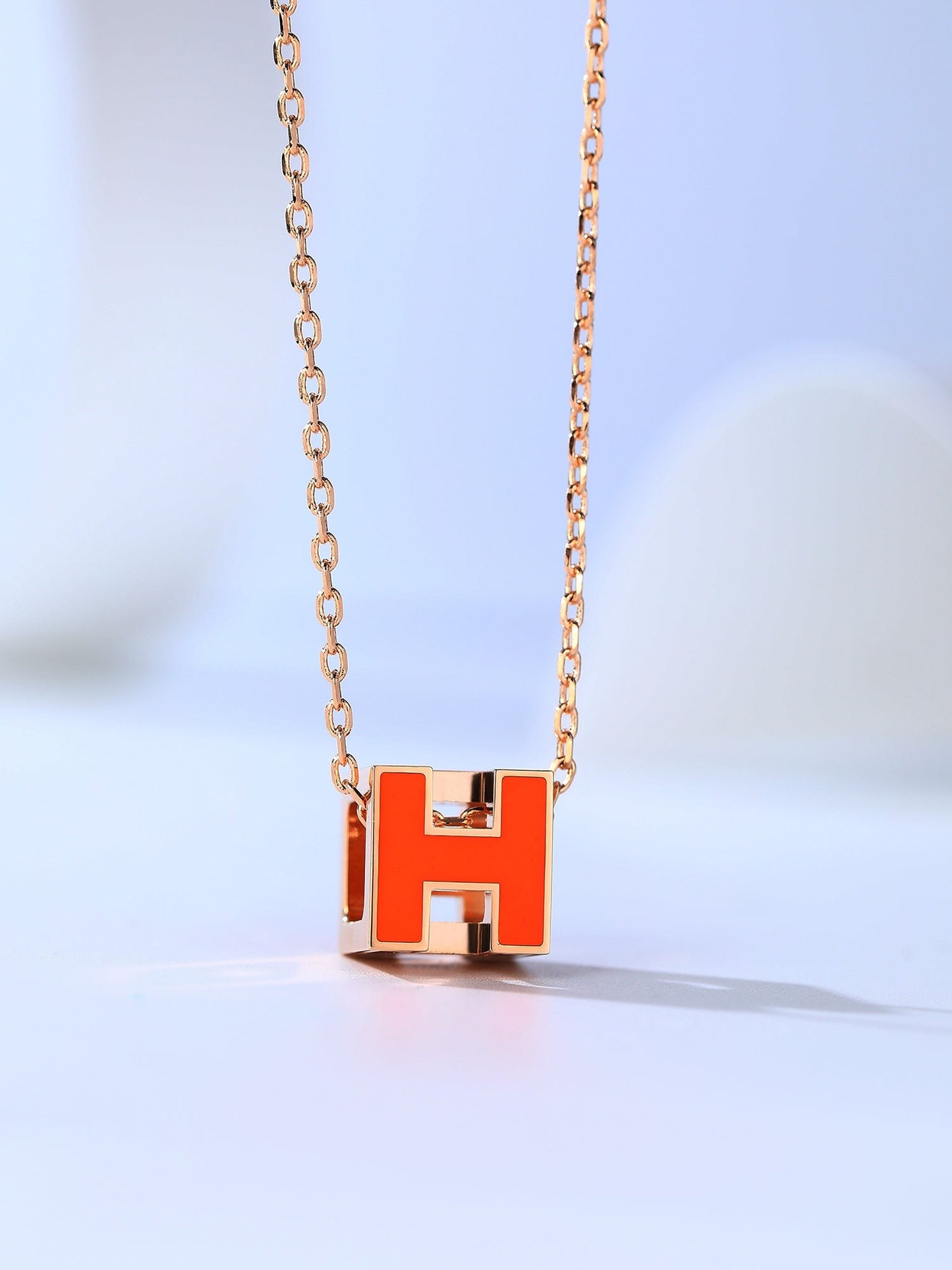 [BloomBling]H CAGE PINK GOLD NECKLACE