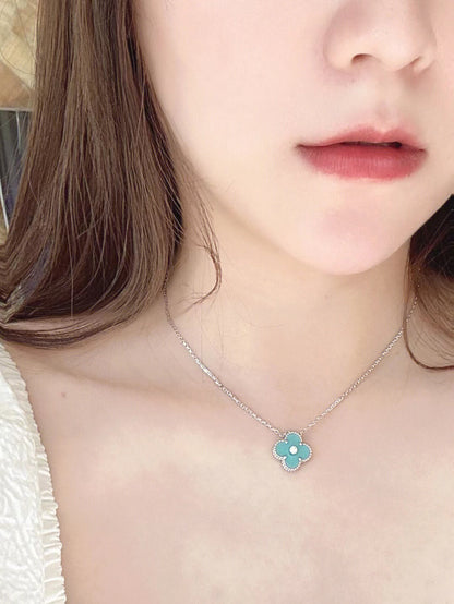 [BloomBling]CLOVER 1 DIAMOND LIGHT BLUE SILVER NECKLACE