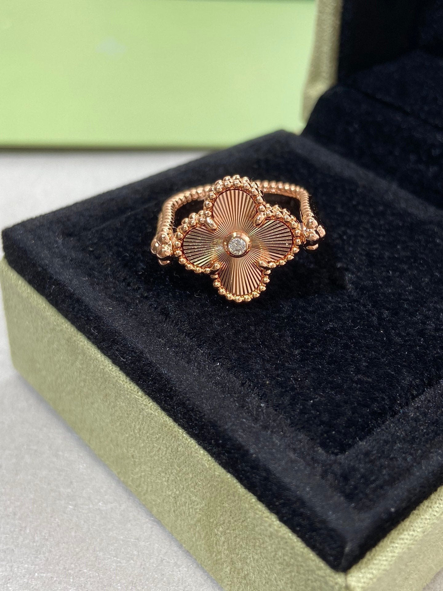 [BloomBling]CLOVER RIVERSIBLE ROSE GOLD RING