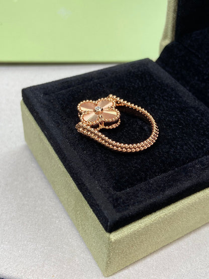 [BloomBling]CLOVER RIVERSIBLE ROSE GOLD RING