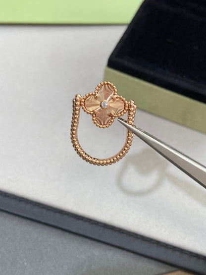 [BloomBling]CLOVER RIVERSIBLE ROSE GOLD RING