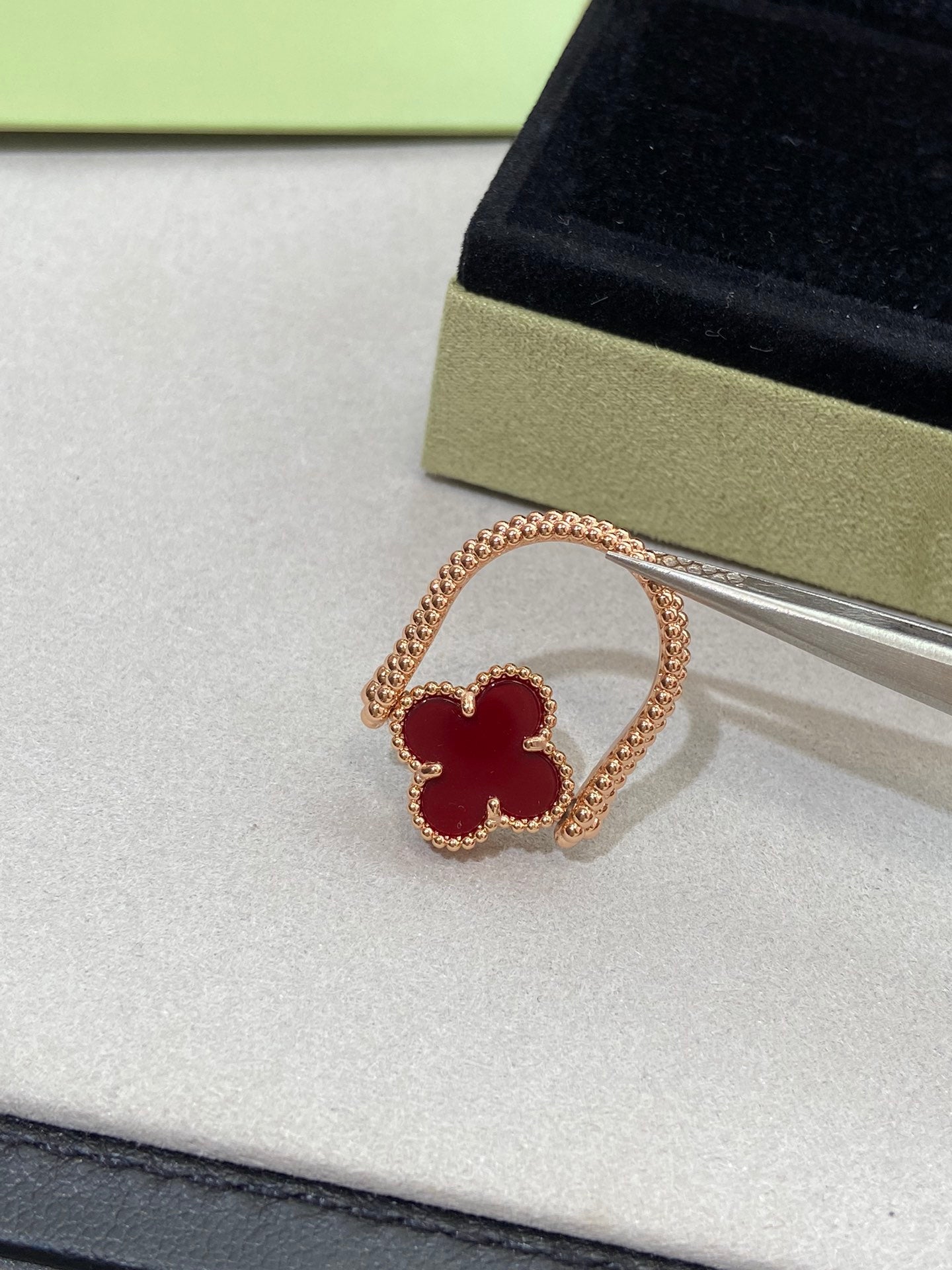 [BloomBling]CLOVER RIVERSIBLE ROSE GOLD RING