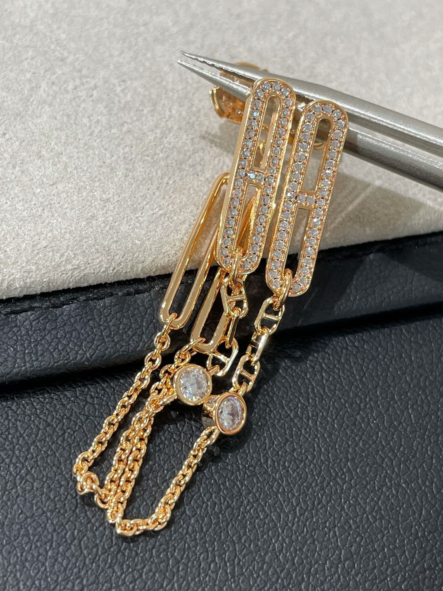 [BloomBling]CHAINE CHAOS DIAMOND DROP EARRINGS