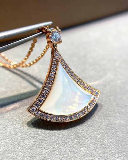 [BloomBling]DREAM MOP DIAMOND PAVED PINK GOLD NECKLACE