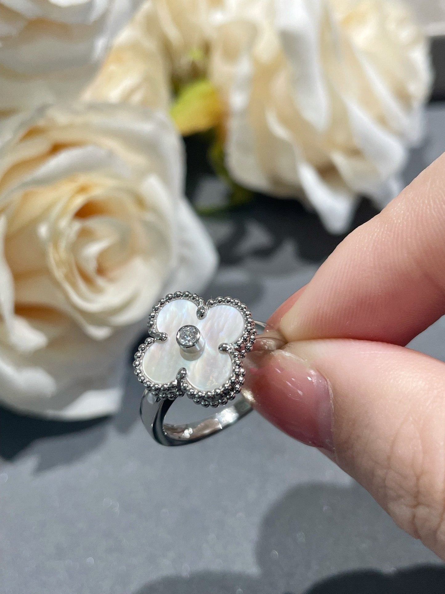 [BloomBling]CLOVER SILVER MOP DIAMOND RING
